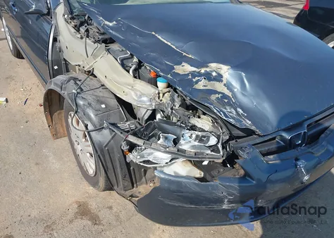 2003 Honda Accord 2.4 Lx z USA, uszkodzony, nr VIN 1HGCM56333A129351